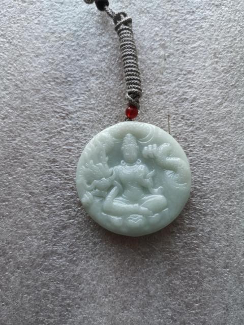 古玩玉器天然翡翠雕“御龍觀音”掛牌拍賣，當前價格680元