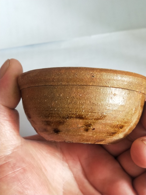 古玩陶瓷明末清初.醬釉唇口杯拍賣，當(dāng)前價(jià)格398元