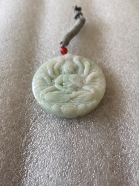 古玩玉器天然翡翠雕“千手觀音”牌拍賣，當前價格580元