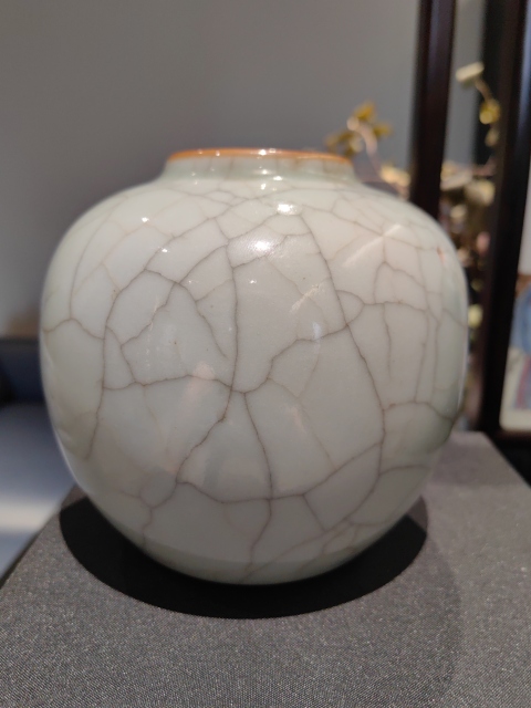 古玩陶瓷仿官釉蘋果型罐拍賣，當(dāng)前價格6998元