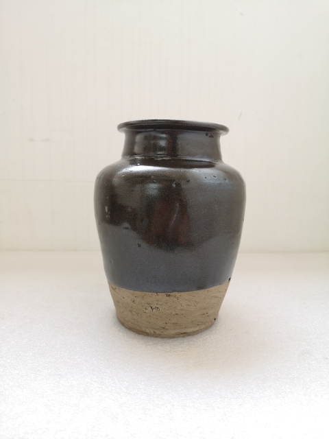 古玩陶瓷清代磁州窯系褐釉罐拍賣，當前價格580元