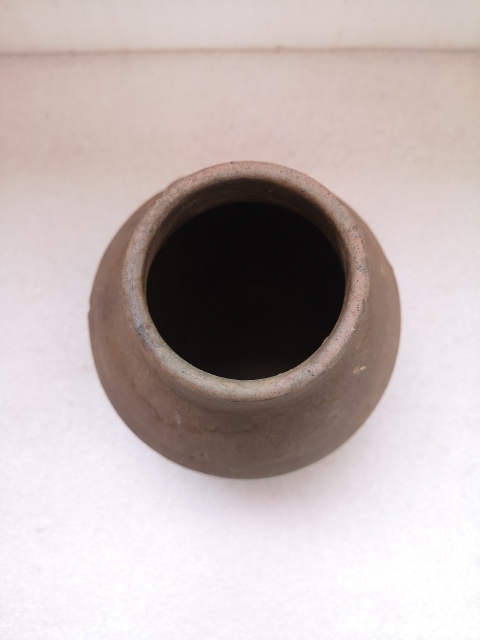 古玩陶瓷明代褐釉罐拍賣,當前價格298元