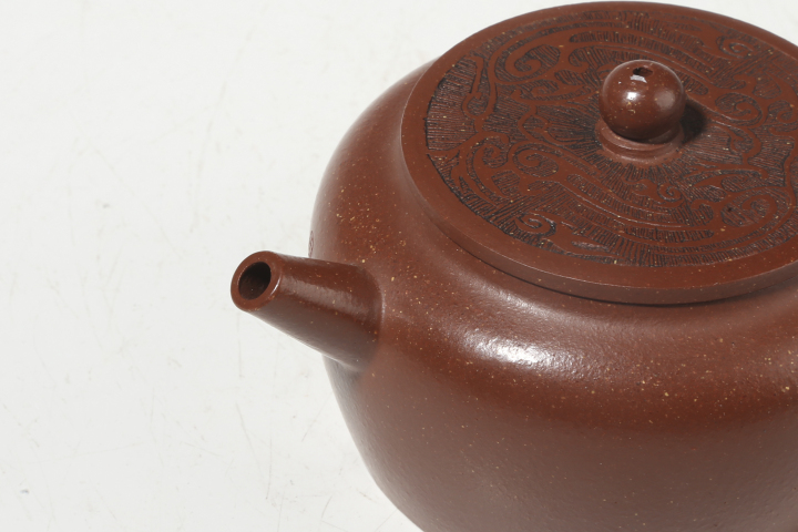 古玩雜項(xiàng)當(dāng)代·范家福制降坡泥刻繪平蓋蓮子壺拍賣(mài),當(dāng)前價(jià)格800元