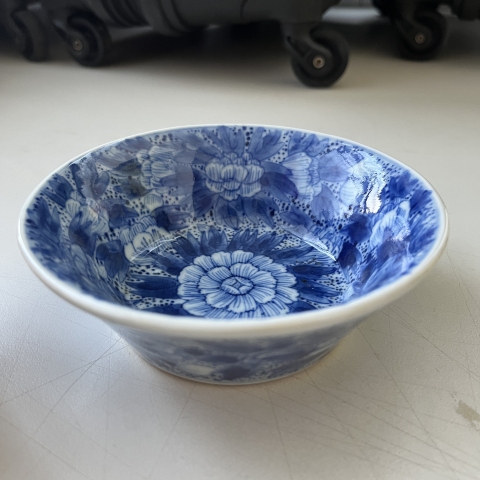 古玩陶瓷青花纏枝牡丹紋馬蹄碗拍賣，當前價格8800元