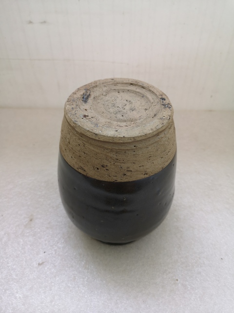 古玩陶瓷清代磁州窯系褐釉罐拍賣，當前價格580元