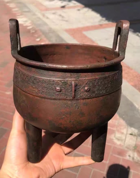 古玩銅器鼎拍賣，當(dāng)前價(jià)格165800元