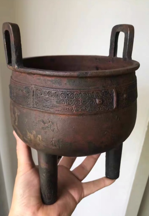 古玩銅器鼎拍賣，當(dāng)前價(jià)格165800元