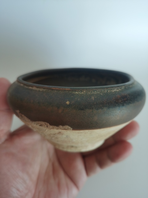 古玩陶瓷唐代?河南窯口醬釉缽拍賣，當前價格3800元