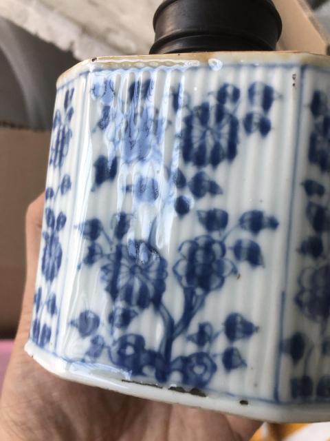 古玩陶瓷青花花卉紋茶葉罐拍賣，當前價格2300元