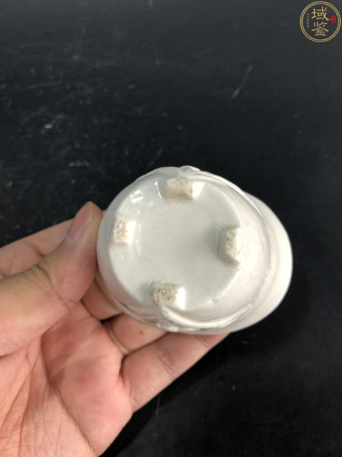 古玩陶瓷民國 白釉梅花杯拍賣，當前價格1600元