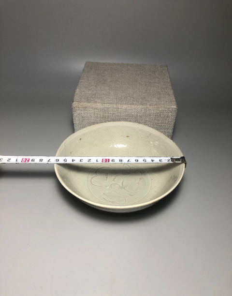古玩陶瓷精品青白釉刻花紋大碗（收藏級）拍賣，當前價格1888元
