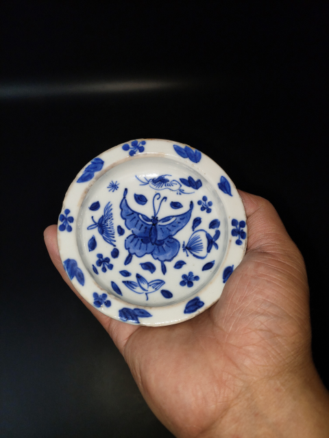 古玩陶瓷【咸豐】青花花蝶紋高足洗【傳世佳品】拍賣,當前價格0元