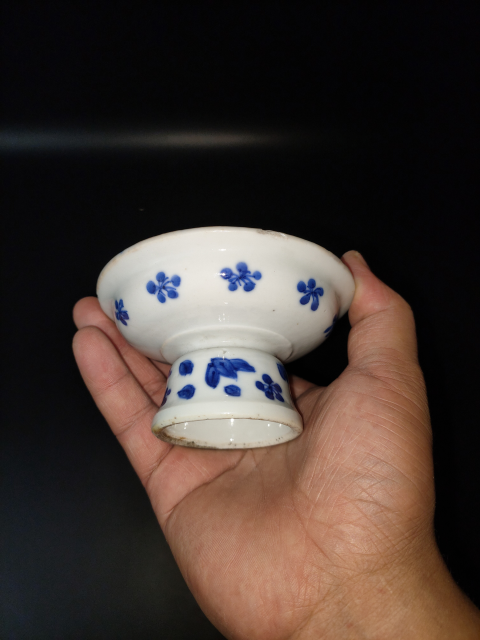 古玩陶瓷【咸豐】青花花蝶紋高足洗【傳世佳品】拍賣,當前價格0元