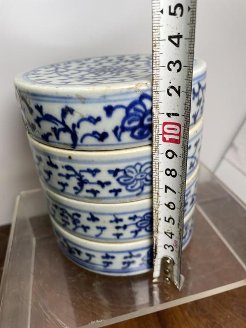 古玩陶瓷清中青花節盒拍賣,當前價格3000元