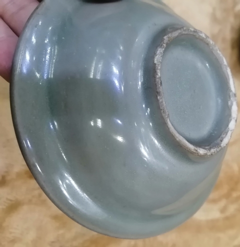 古玩陶瓷南宋龍泉窯乾坤洗拍賣,當(dāng)前價(jià)格6000元