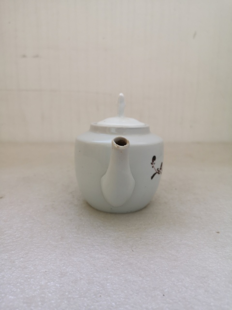 古玩陶瓷花鳥紋執壺拍賣,當前價格220元