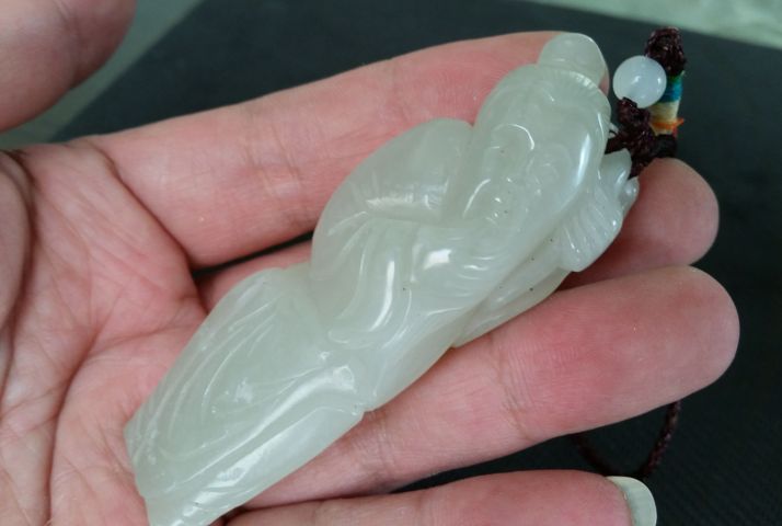 古玩玉器和田玉雕“漁翁得利”把件拍賣，當前價格680元