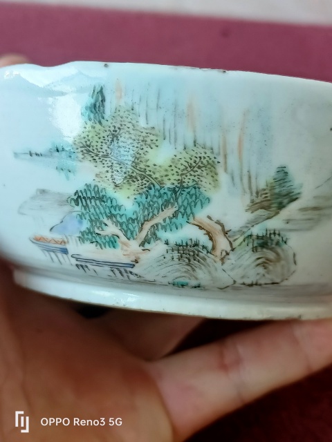 古玩陶瓷淺降彩山水紋八卦調色盤拍賣，當前價格1800元