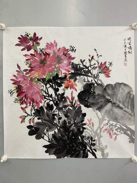 古玩字畫真跡有合影湖南省美術家協會會員,湖南省花鳥畫家協會會員,武岡美協副主席真跡佳作結緣收藏拍賣,當前價格599元