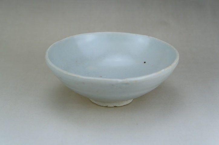 古玩陶瓷元代?卵白釉大碗拍賣，當前價格1450元