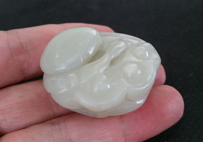 古玩玉器和田玉雕“螃蟹”把件拍賣,當(dāng)前價(jià)格558元