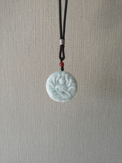 古玩玉器天然翡翠雕“千手觀音”牌拍賣,當(dāng)前價(jià)格680元