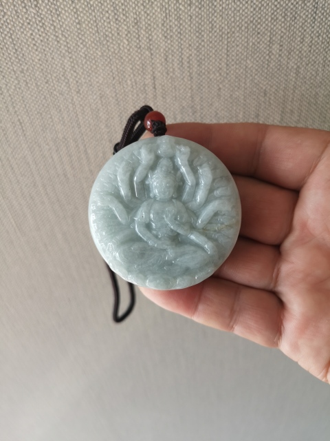 古玩玉器天然翡翠雕“千手觀音”牌拍賣,當(dāng)前價(jià)格680元