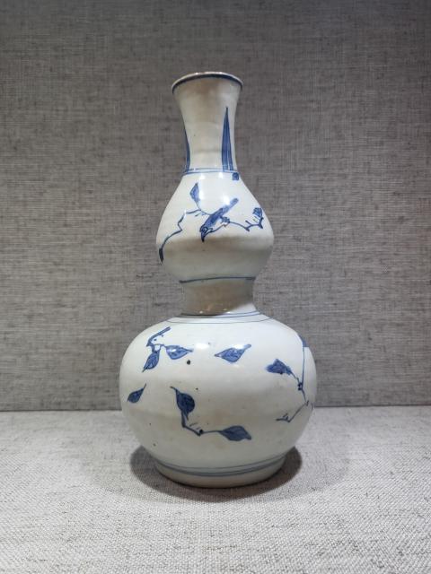 域鉴古玩】明代天启青花花鸟纹葫芦瓶拍卖价格/图片/值多少钱