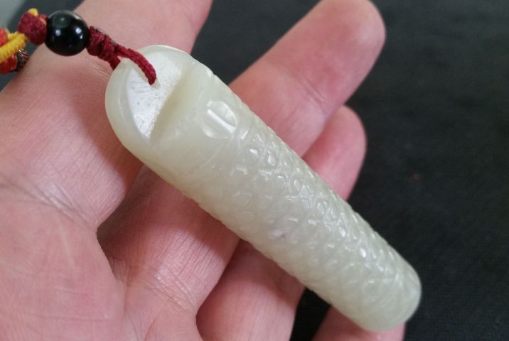 古玩玉器和田玉雕“翎管”拍賣,當前價格528元