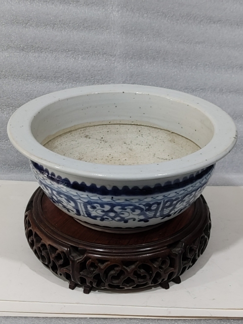 古玩陶瓷青花夔龍紋香爐拍賣(mài)，當(dāng)前價(jià)格1880元