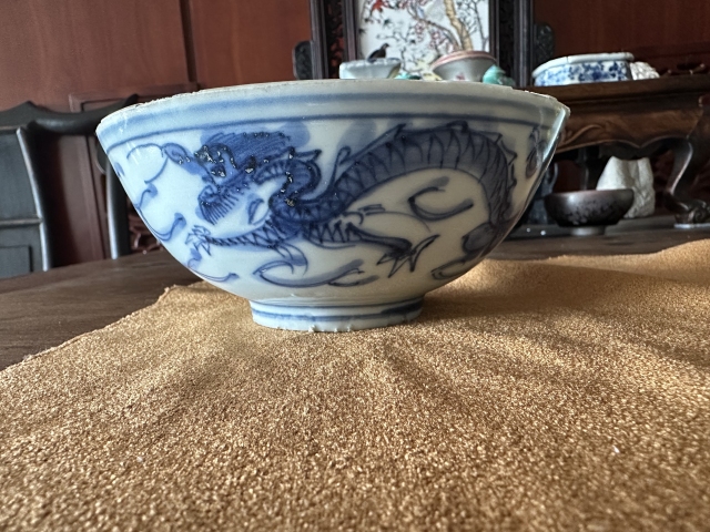 古玩陶瓷明代龍鳳青花碗拍賣(mài),當(dāng)前價(jià)格3250元