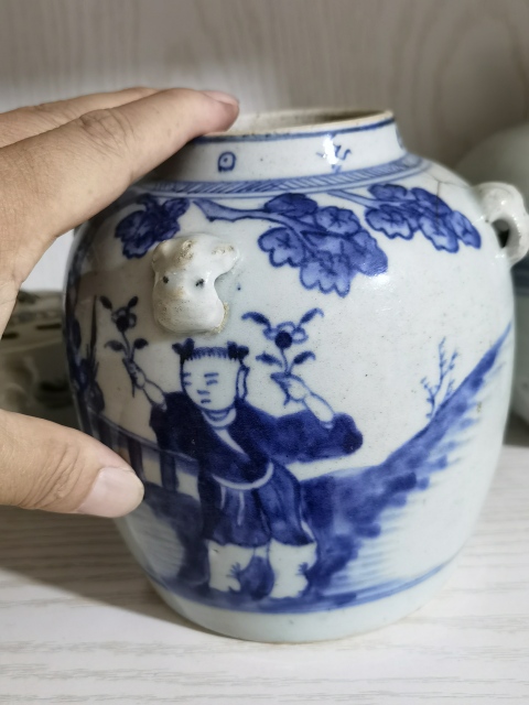 古玩陶瓷青花嬰戲紋四系壺拍賣，當前價格800元