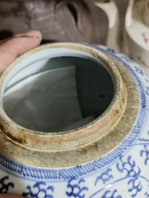 古玩陶瓷青花纏枝蓮紋罐拍賣，當前價格580元