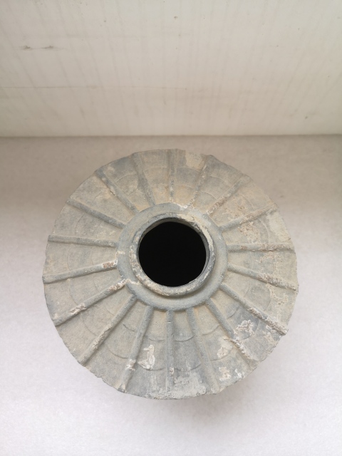 古玩陶瓷灰陶谷倉拍賣，當前價格680元