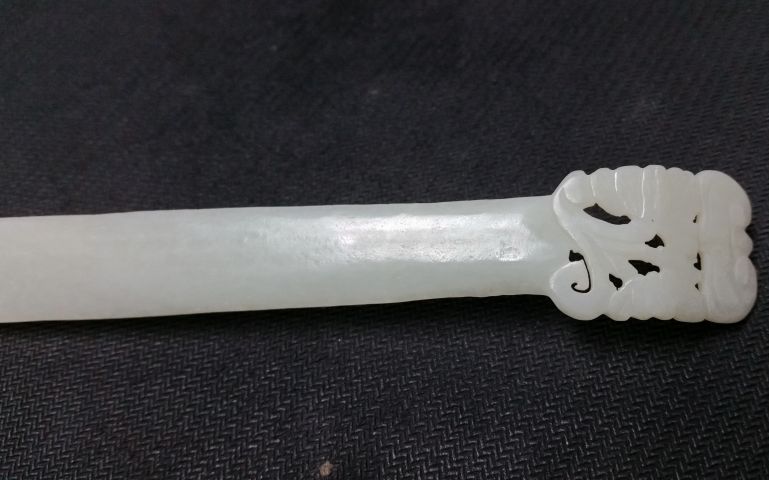 古玩玉器和田玉如意花卉發簪拍賣,當前價格980元
