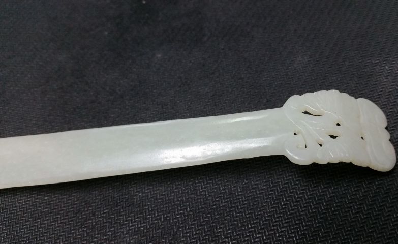 古玩玉器和田玉如意花卉發簪拍賣,當前價格980元