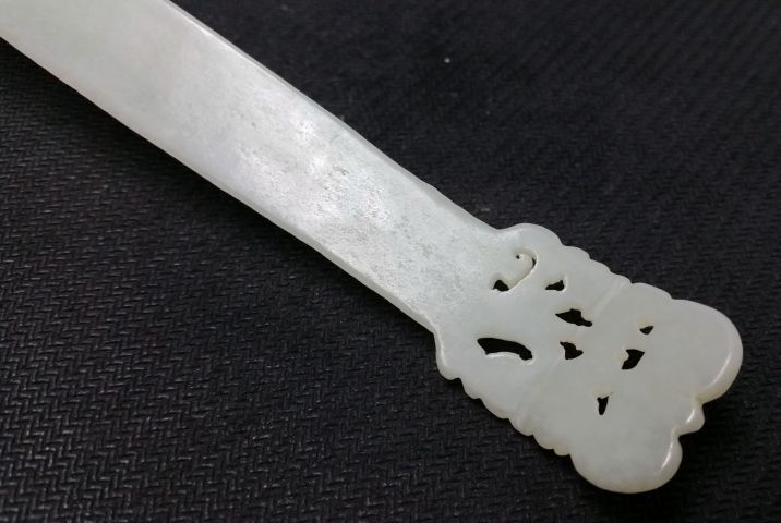 古玩玉器和田玉如意花卉發簪拍賣,當前價格980元