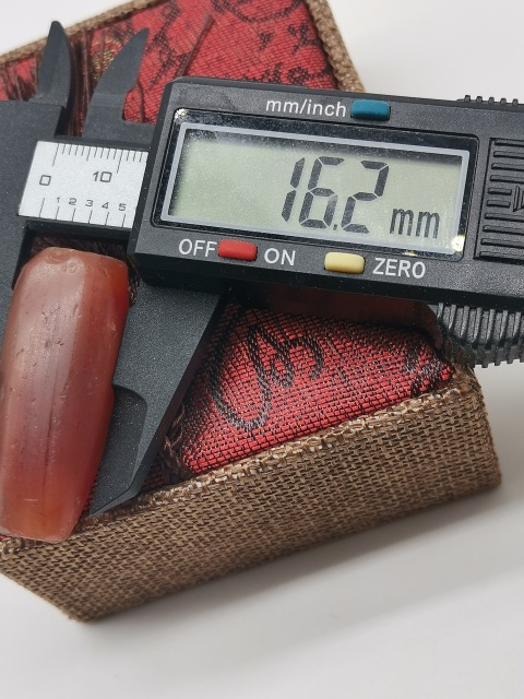 古玩玉器秦漢·老紅瑪瑙多棱珠吊墜一枚拍賣(mài),當(dāng)前價(jià)格500元