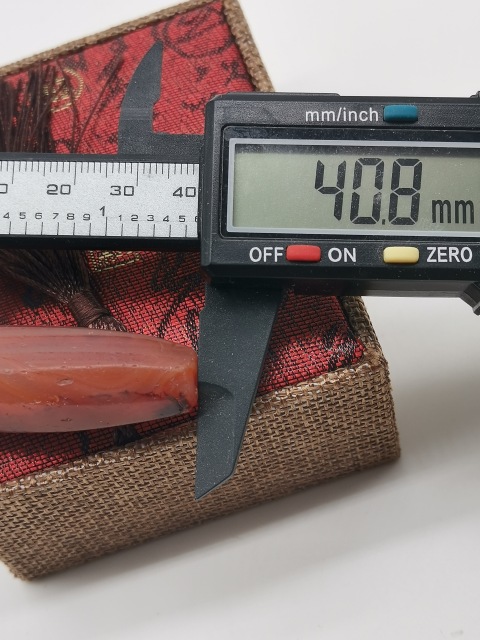古玩玉器秦漢·老紅瑪瑙多棱珠吊墜一枚拍賣(mài),當(dāng)前價(jià)格500元