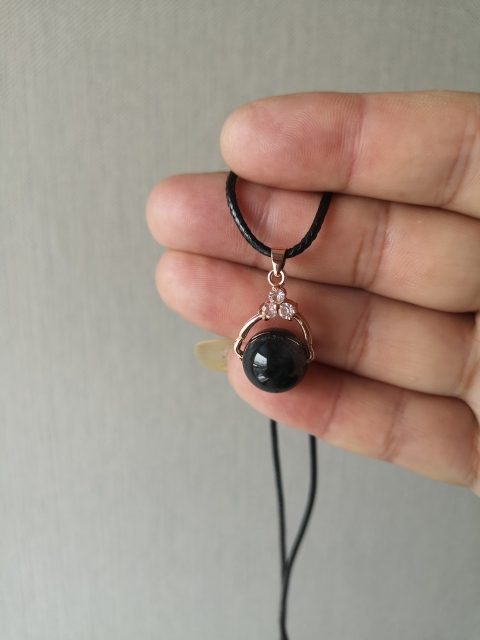 古玩玉器天然翡翠“圓珠”吊墜拍賣,當前價格160元