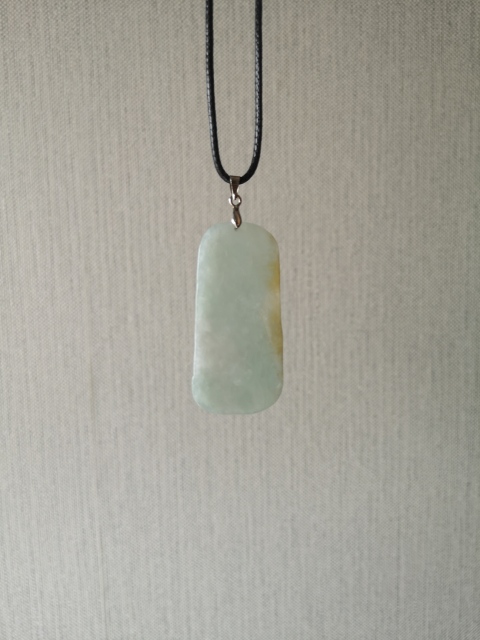 古玩玉器天然翡翠雕“山水”牌拍賣，當(dāng)前價(jià)格260元