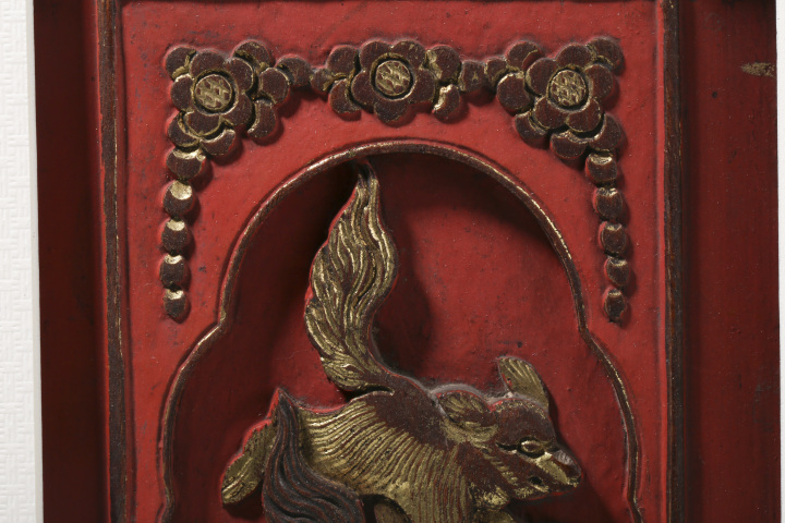 古玩雜項(xiàng)清晚期·木漆金太獅少獅圖花板拍賣,當(dāng)前價(jià)格800元