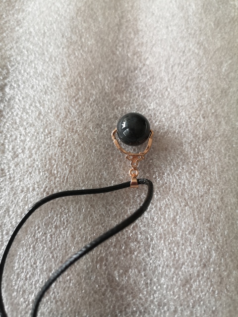 古玩玉器天然翡翠“圓珠”吊墜拍賣,當前價格160元