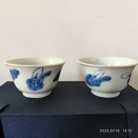 古玩陶瓷清早期魚蝦紋大明成化款青花杯拍賣,當前價格8600元