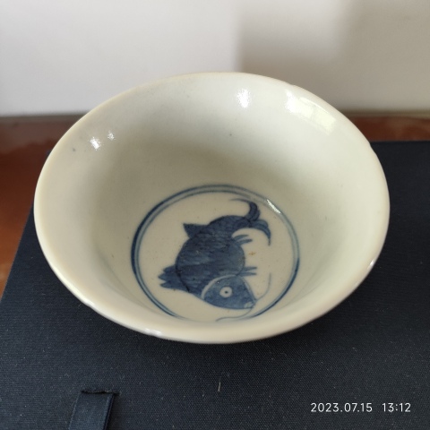 古玩陶瓷清早期魚蝦紋大明成化款青花杯拍賣,當前價格8600元