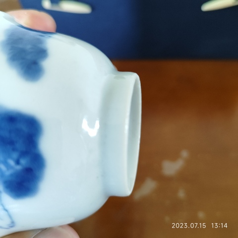 古玩陶瓷清早期魚蝦紋大明成化款青花杯拍賣,當前價格8600元