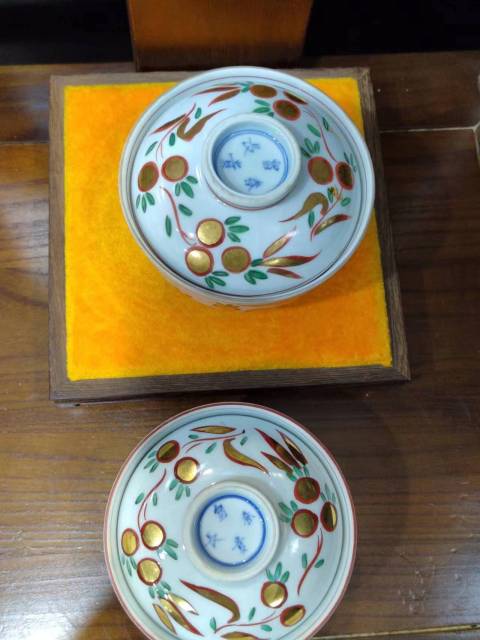 古玩陶瓷民國花卉紋彩繪描金蓋碗一對拍賣，當前價格888元