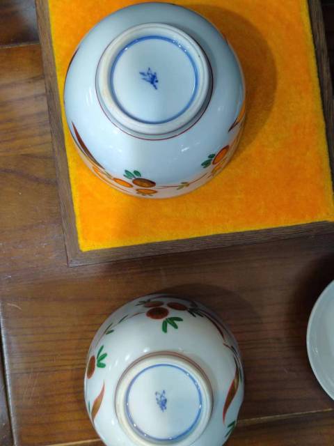 古玩陶瓷民國花卉紋彩繪描金蓋碗一對拍賣，當前價格888元