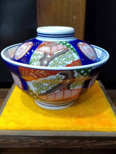 古玩陶瓷民國開窗亭臺樓閣花卉紋青花蓋碗拍賣，當前價格488元