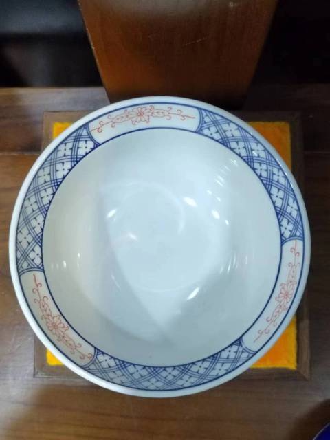 古玩陶瓷民國開窗亭臺樓閣花卉紋青花蓋碗拍賣，當前價格488元